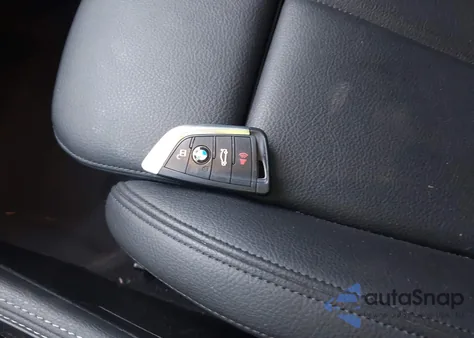 2017 BMW X1 xDrive28I from USA, damaged, VIN WBXHT3C35H5F81680